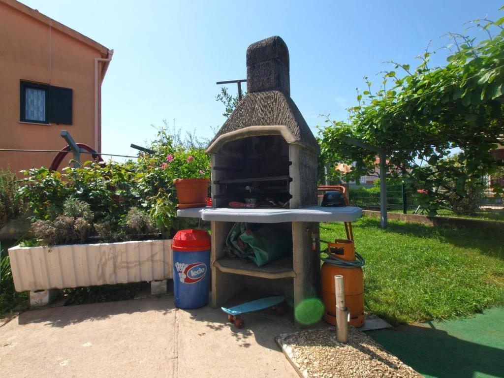 Apartment Tigo - 2 Bedrooms, 2 Bathrooms, Terrace And Big Garden Fažana Exteriör bild