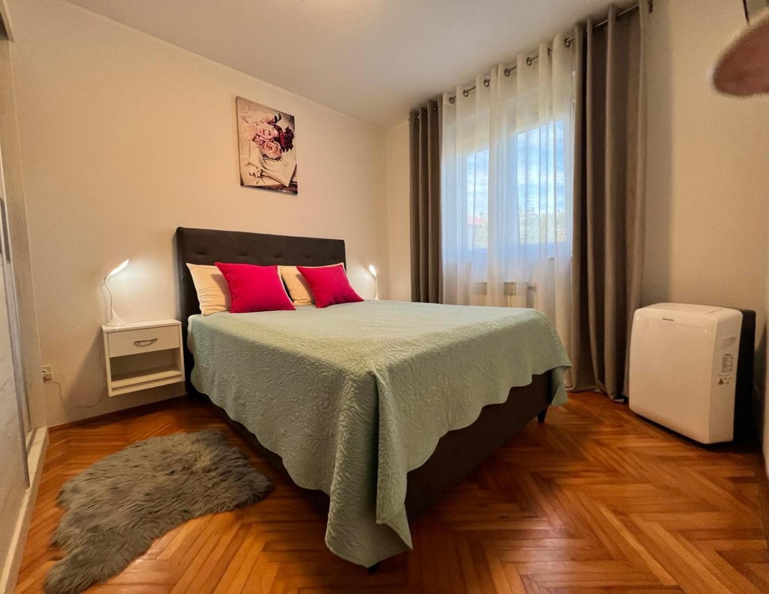 Apartment Tigo - 2 Bedrooms, 2 Bathrooms, Terrace And Big Garden Fažana Exteriör bild
