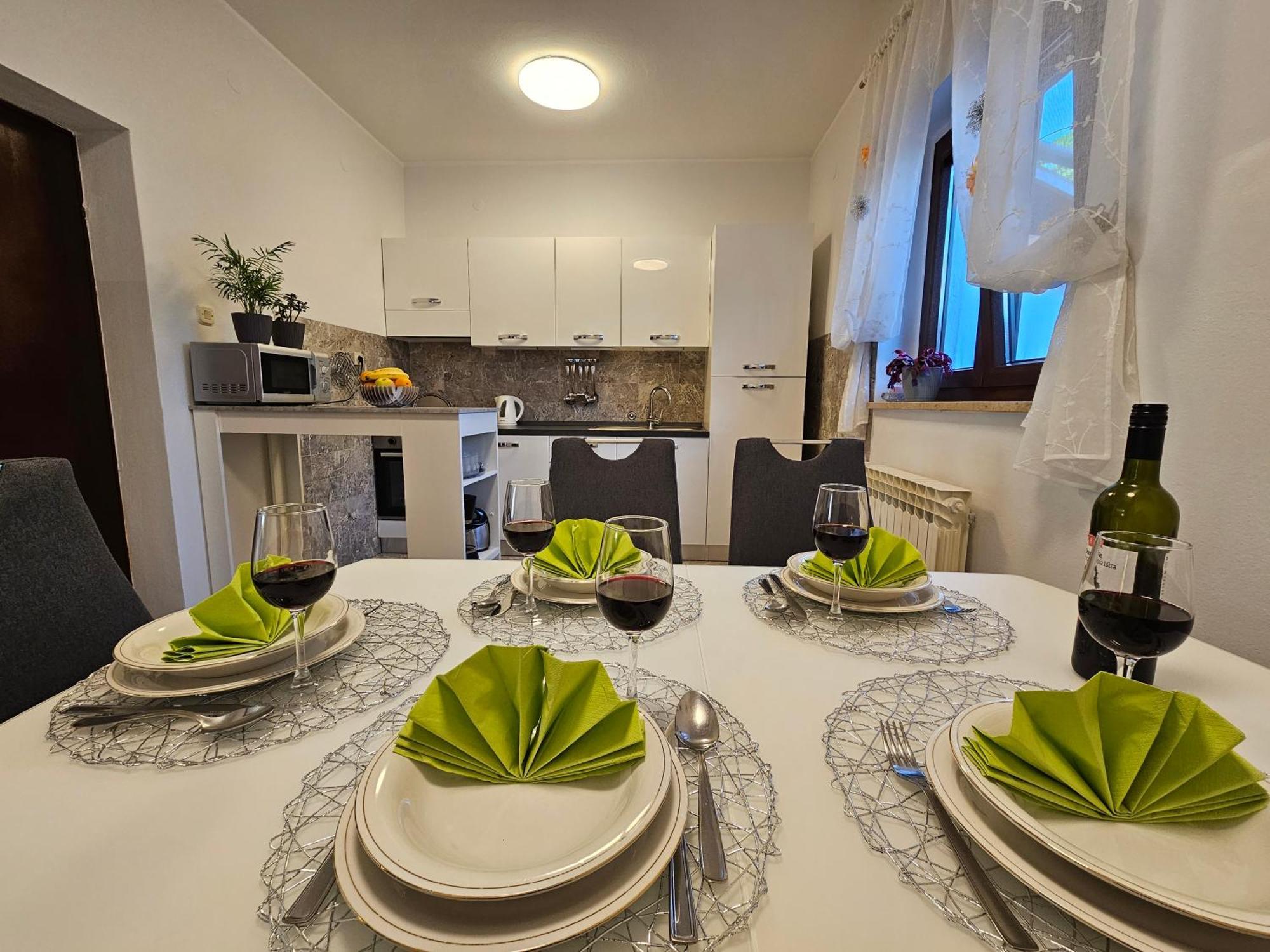 Apartment Tigo - 2 Bedrooms, 2 Bathrooms, Terrace And Big Garden Fažana Exteriör bild